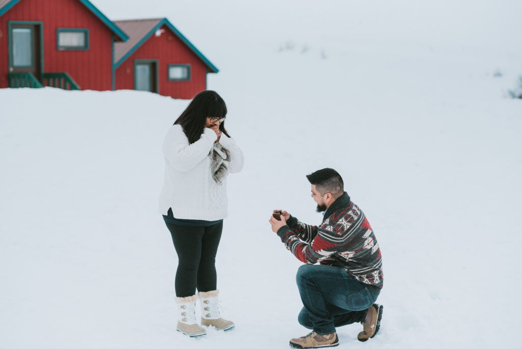 man proposing to his girlfriend in Hatcher Pass alaska